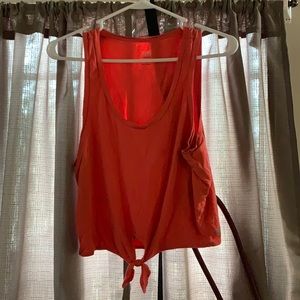 Fabletics workout crop tank